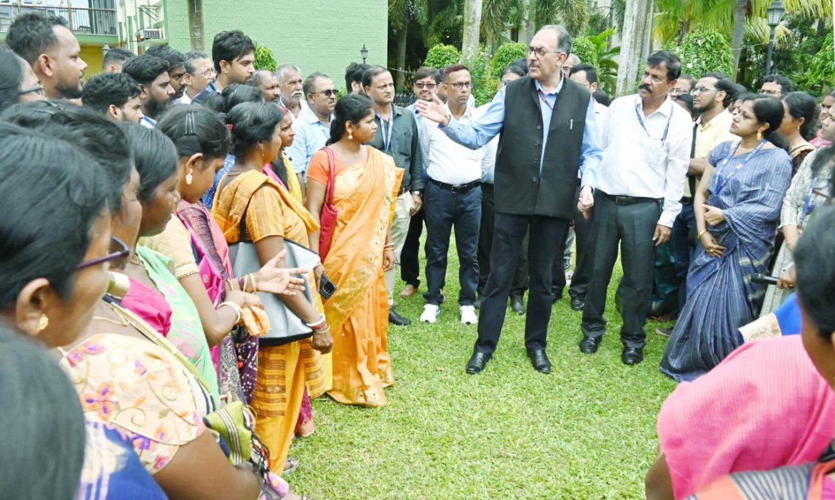 जीवित मछली परिवहन के लिए ड्रोन तकनीक पर पायलट प्रोजेक्ट का शुभारंभ